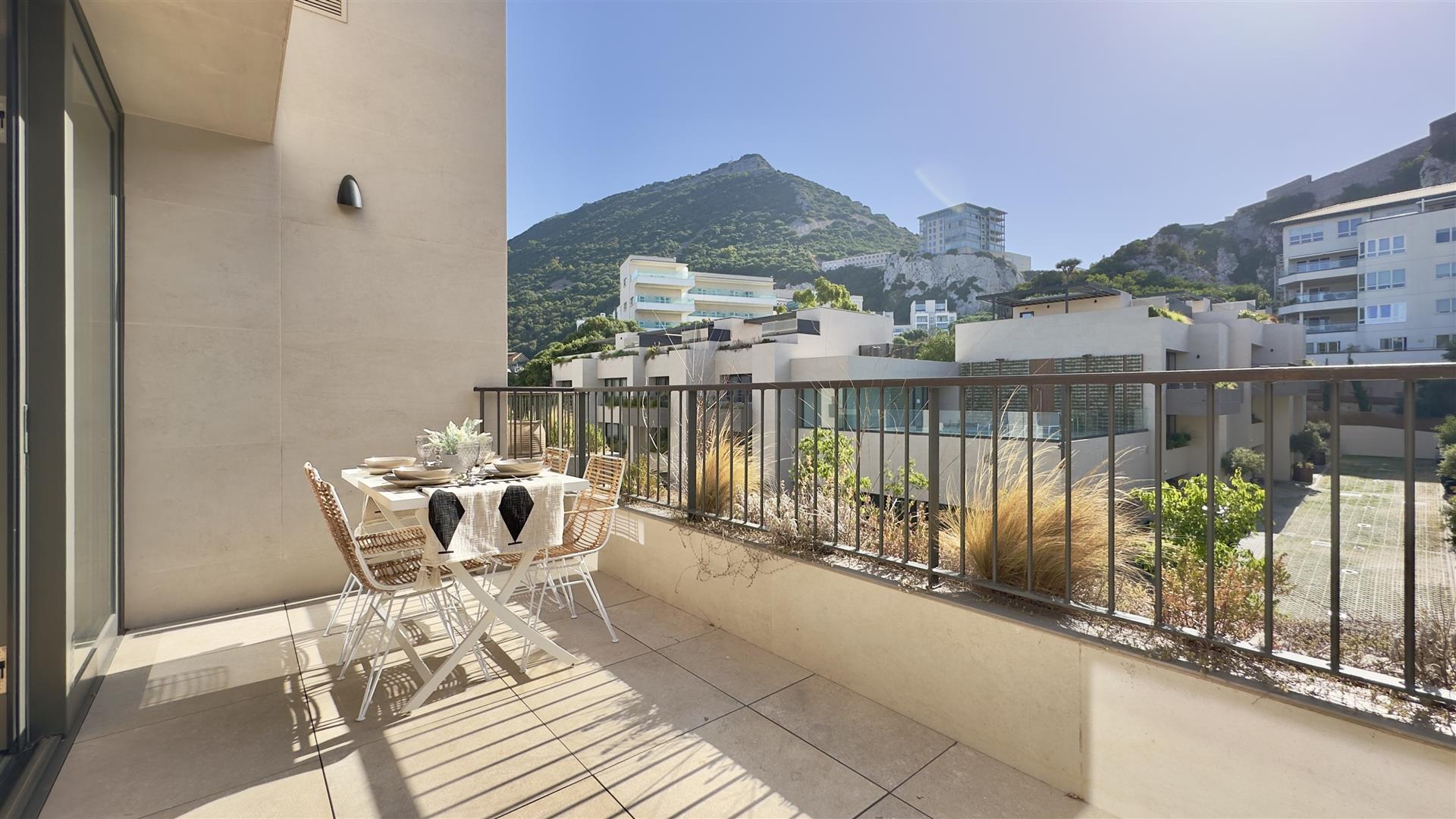 Image of House - 4 Bedrooms - 4 Bathrooms for Sale in North Gorge-Gibraltar, Image 5
